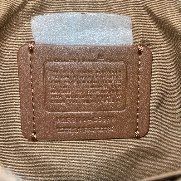 Authentic Coach X Jean Michel Basquiat New York Corner Zip Wristlet Pouch Clutch - Picture 6 of 6